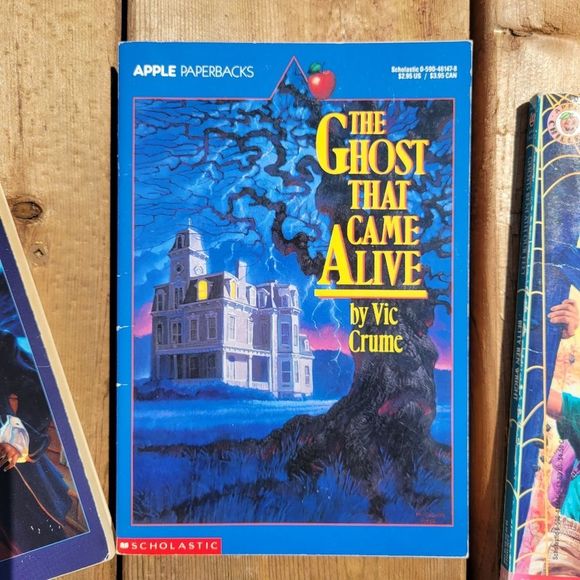3 Book Bundle Scholastic Apple Paperbacks Vintage Ghost Chillers Readers Set 3 - Picture 6 of 17